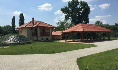 Diana Vendégház Szarvas