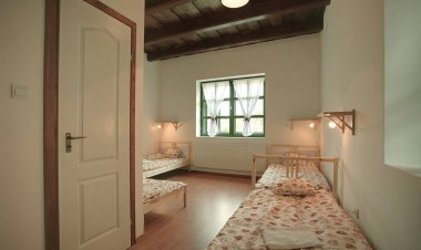 Szent Borbála Vendégház II. Érsekvadkert