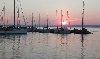 Rózsa Vendégház Balatonszabadi