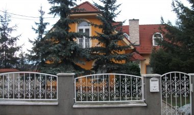 Jóbor Vendégház Győrújbarát