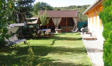 Vadrózsa Vendégház Demjén