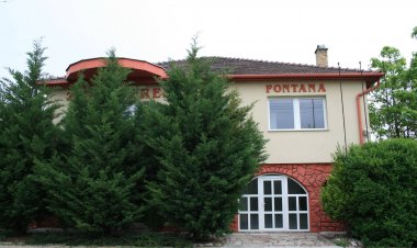 Fontana Vendégház Tát