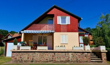 Felícia Villa Balatonszepezd