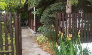 Vitkóczi Vendégház Dinnyéshát