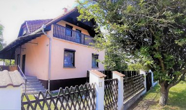 Búzavirág Vendégház Abádszalók