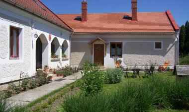 Alsó-Kúti Vendégház Nemesvámos