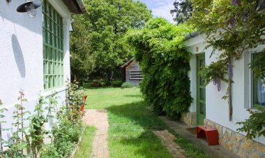 Dió-Lak Vendégház Feldebrő