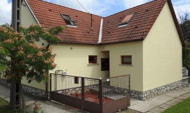 Barackos Vendégház Bár