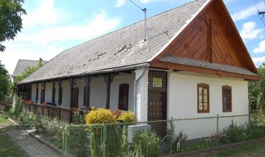 Kedves Néni Vendégháza Domoszló