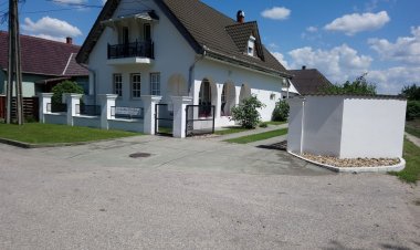 Sarkcsillag Vendégház Kiskőrös