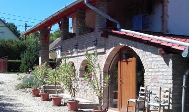 Múltidéző és Hagyományőrző Porta Báta