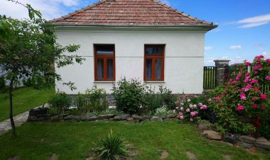 Öregporta Vendégház Bazsi