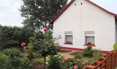 Akácvirág Tanya Vendégház Tiszabura