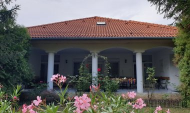 Fertődi Kúria Vendégház Fertőd