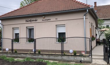 Tüskevár Vendégház 51 Abádszalók