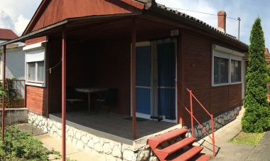 Aqua Vendégház Mezőkövesd