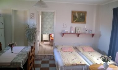 Manók-lakta Vendégház Ebes