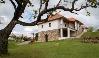 Babotsay Kúria Fony