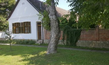 Nagy Bökő Vendégház A Harkány közeli Ipacsfán