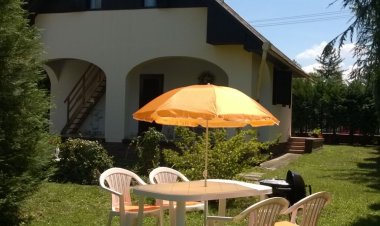 Berzsenyi Ház Balatonfenyves