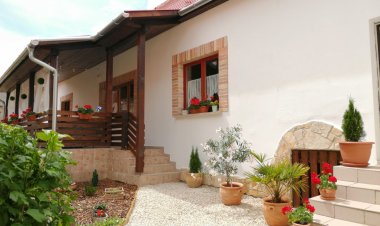 Carolina Vendégház Izmény