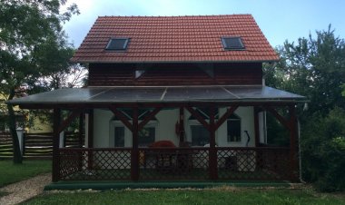 Piros Bicikli Vendégház Tiszafüred