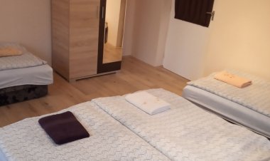 Hattyú Vendégház Poroszló