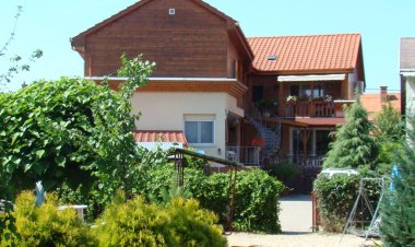 Lovas Vendégház Hajdúszoboszló