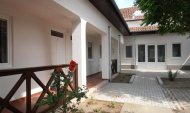 Alberti Evangélikus Egyházközség Vendégháza Albertirsa