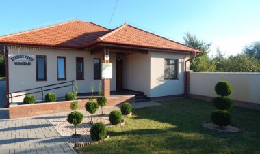 Szamos-Party Vendégház Olcsva