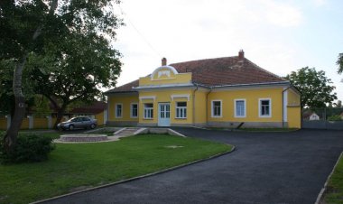 Kúria Vendégház Poroszló