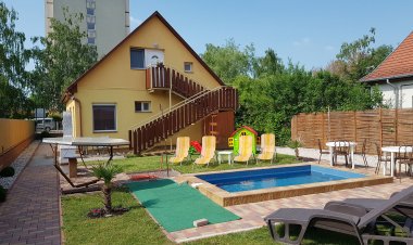 Napsugár Villa A Siófok