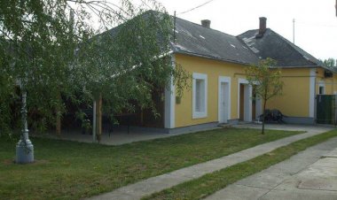 Nagyfiúk Vendégház Poroszló