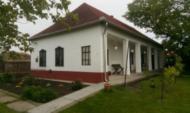 Nagymama Vendégház Poroszló