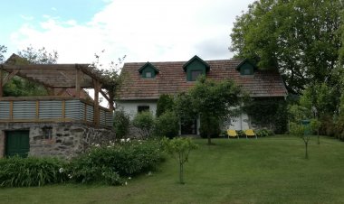 Kapolcs Cottage Vendégház Kapolcs
