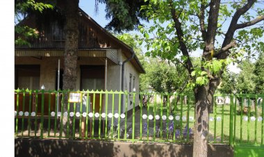 Fenyő Vendégház Berekfürdő