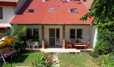 Holiday Vendégház Eger