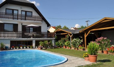 Cyrano Vendégház Vonyarcvashegy