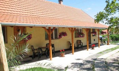 Sárga Vendégház Hajdúszoboszló