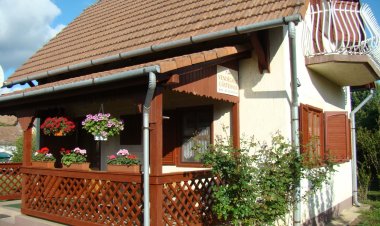 Kitti Vendégház Tiszaörvény