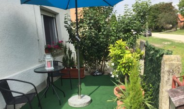 Balatongyöngye Vendégház Küngös