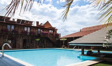 BeneLux Beach Vendégház Ladánybene