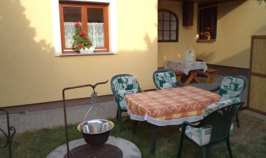 Árpád utcai Vendégház Püspökladány