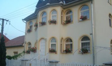 Panda Vendégház Eger