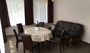 Eli Vendégház Püspökladány