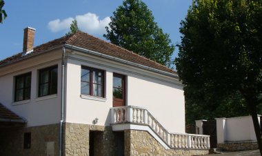 Juhar Vendégház Bernecebaráti