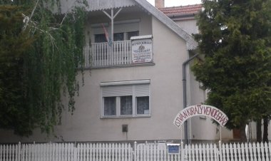 István Király Vendégház Gávavencsellő