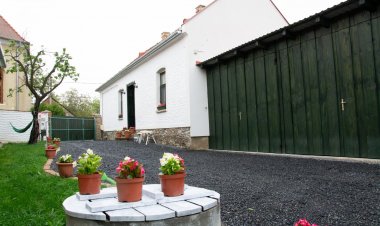 Bora Vendégház Raposka