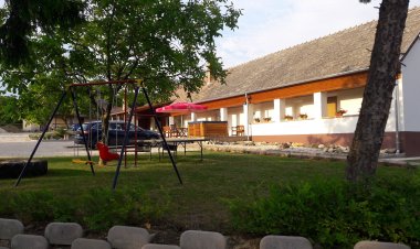 Kolip Vendégház Karád