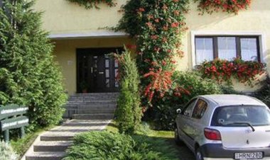 Zöld Sziget Vendégház Eger